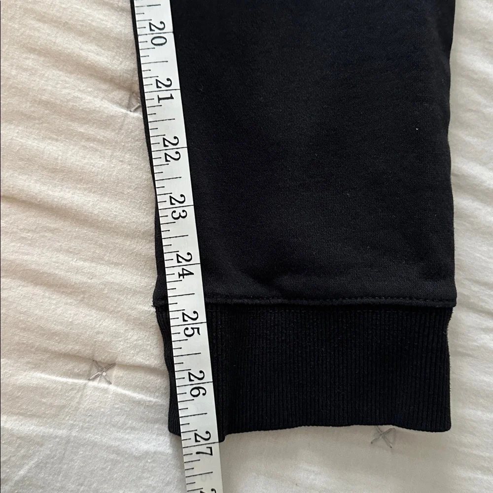 Jordan Kids Black Sweatpants with White Logo - Picture 4 of 8